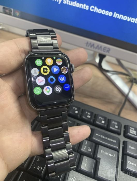 Apple watch 5 series