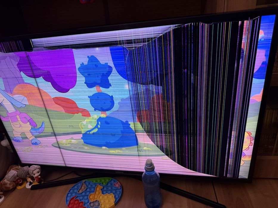 Vand TV Samsung Led smart 4k 101cm ecran defect