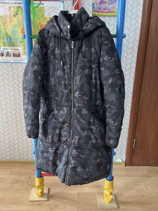 Продам зимний пуховик