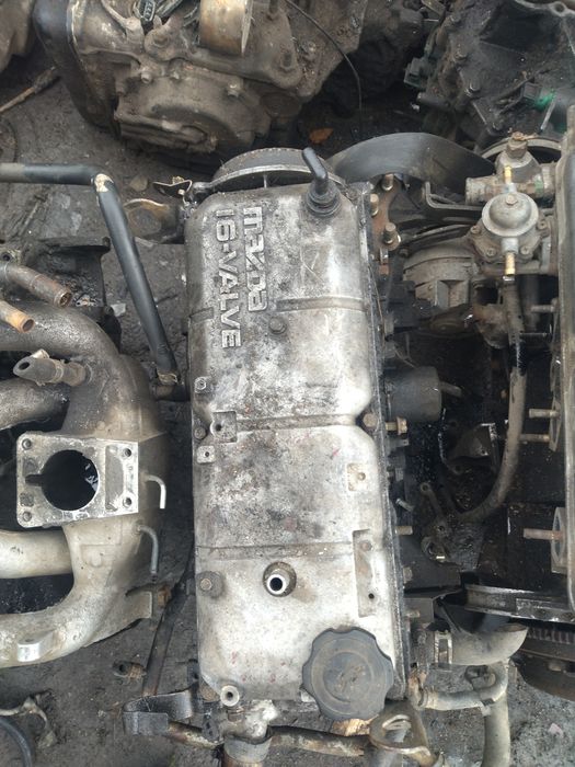 Продам двигатель Мазда 121