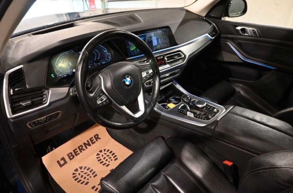 Închirieri AUTO CLUJ - Mașini Cluj-Napoca - Mercedes,BMW,Ford etc