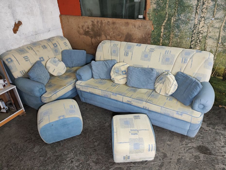 Холова гарнитура , дивани и табуретки