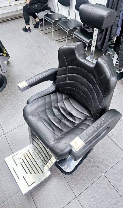 Scaun Frizerie talpa patrata