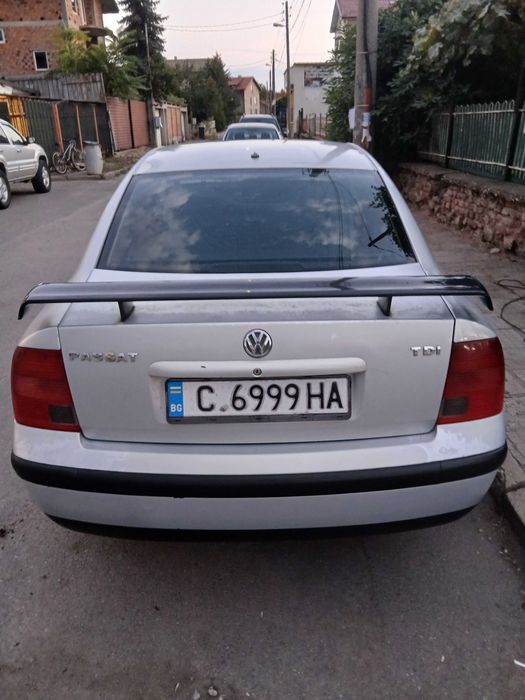 Автомобил фолгсваген