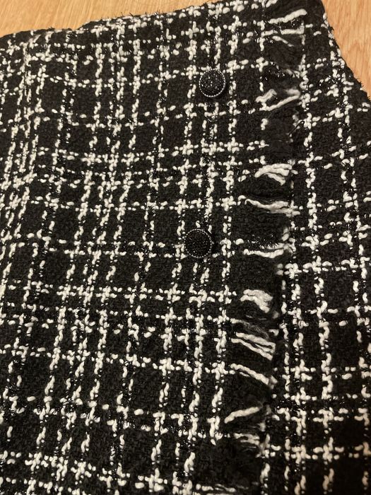 Пола букле RESERVED