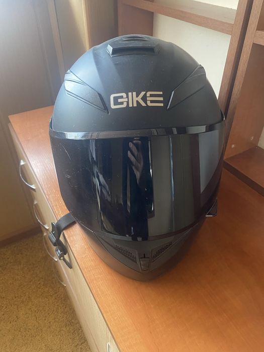 Продается Каска для мотоскутера