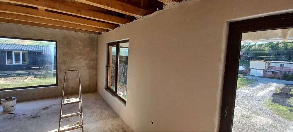 Tencuiala mecanizata interior / exterior /  izolatiii exterioare polistiren/vata / inchiriez generator trifazic 25kwa / sapa autonivelanta mecanizata