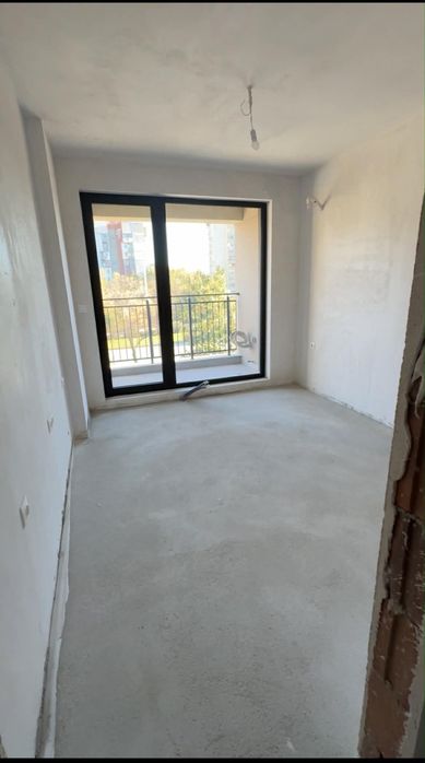 Продава се Тристаен апартамент в Пловдив, Тракия - 96 кв.м за 1063 €/кв.м - Снимка #3