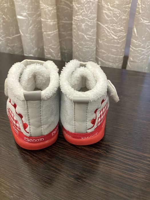 Детская обувь в лтличном состоянии