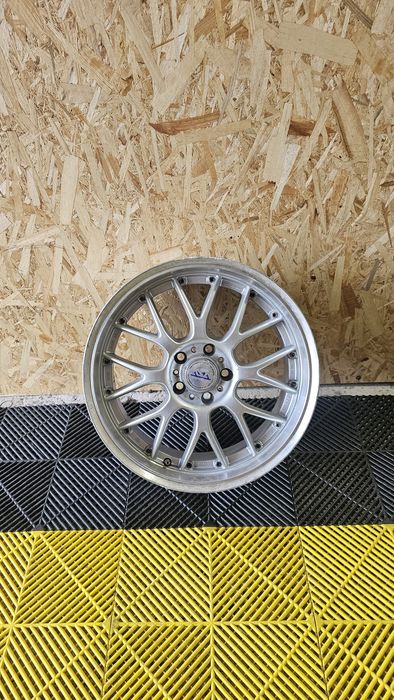 Jante R18 5x112 ASA Revolution AR1