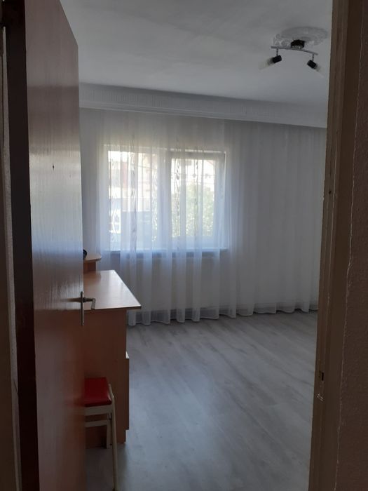 Inchiriez apartament nemobilat 2 camere Gavana 3