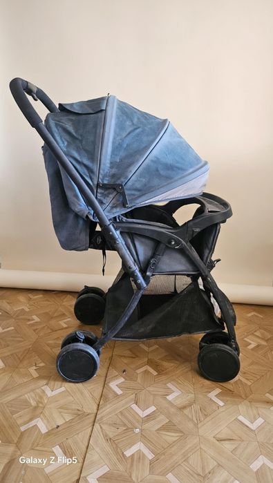 Продам коляску   5500тг