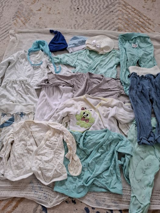 Срочно продам детские вещи 0-6