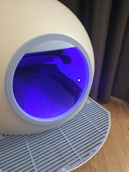 Котешка тоалетна.АВТОМАТИЧНА.