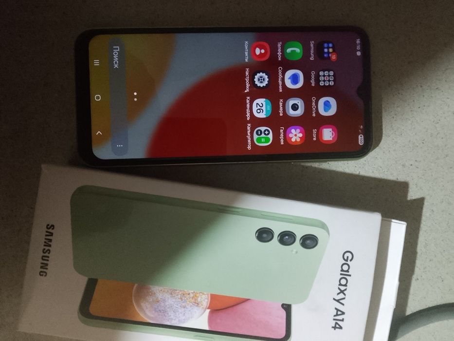 Продам телефон срочно