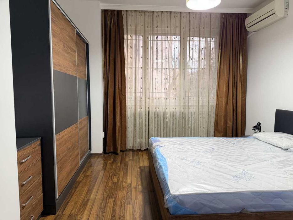 Дава се под наем Тристаен апартамент в София, Медицинска академия - 94 кв.м за 847.62 € - Снимка #5