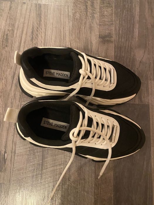 Сникърси Steve Maden