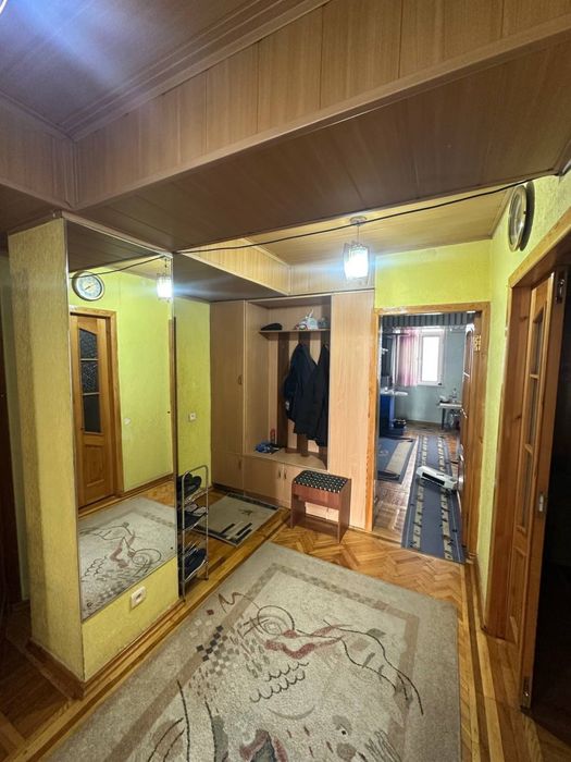 Продается квартира в цетре города