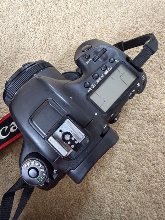 Продам фотоаппарат sony