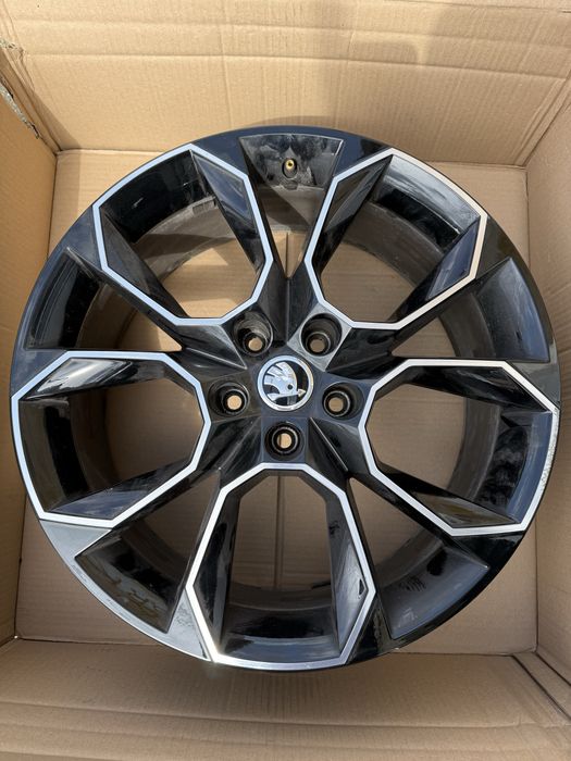 Janta Skoda Octavia Vrs/Rs model Xtreme R19 7,5jx19et51 o buc