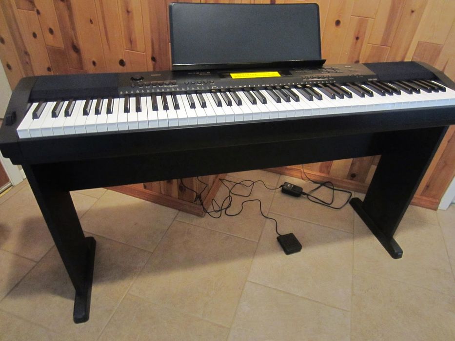 Продам Casio CDP-230RBK