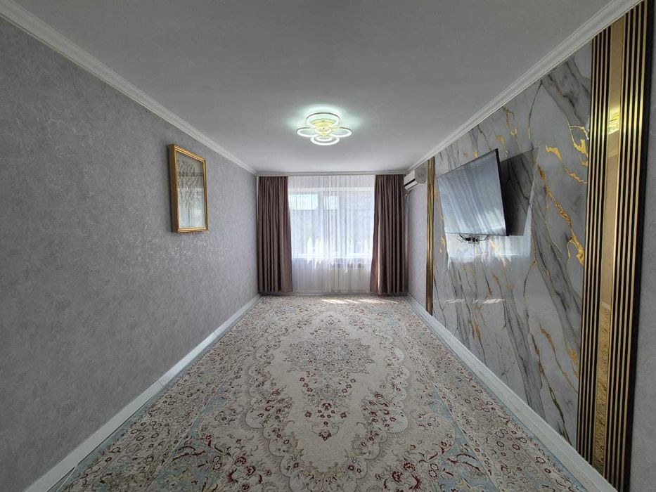 Продам  3-комнатную квартиру улучшенной планировки. На горке Дружбы