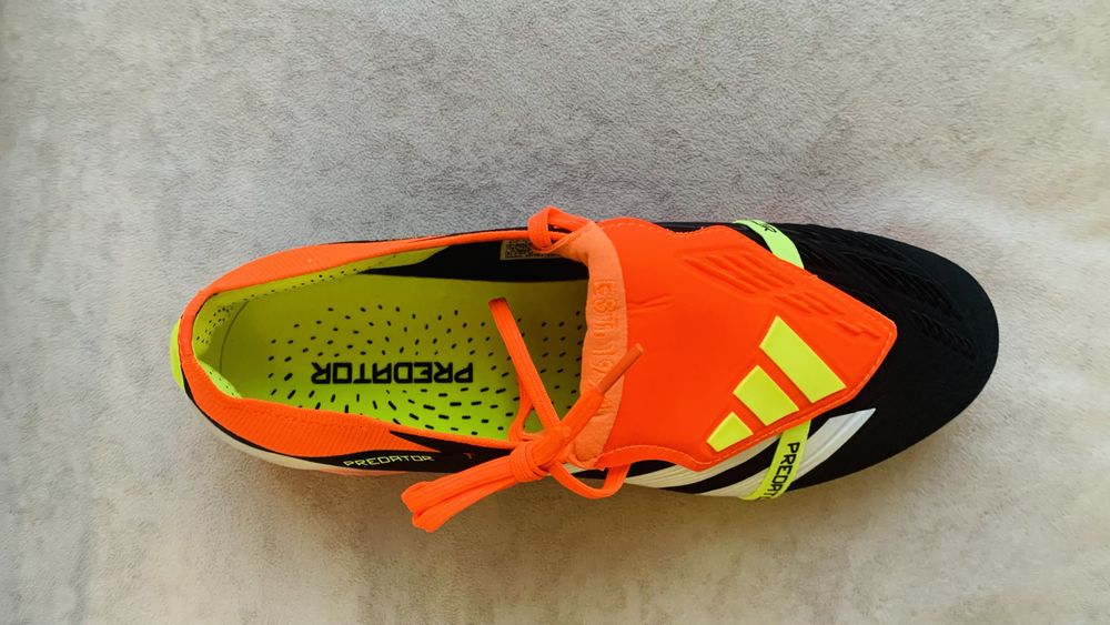 Футбольные бутсы Adidas Predator Elite