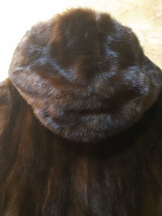 ВИЗОН ЛУКС,дълъгДнес12999лвкачулка,двойна,цели кожи уникален,висок кла