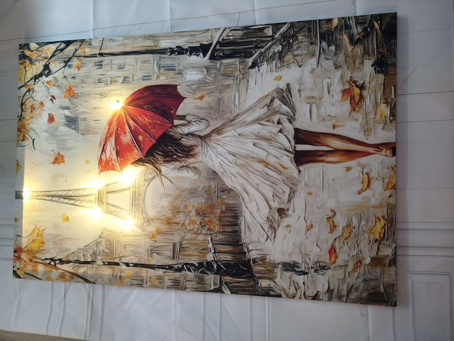 Уникални светещи картини може и по поръчка