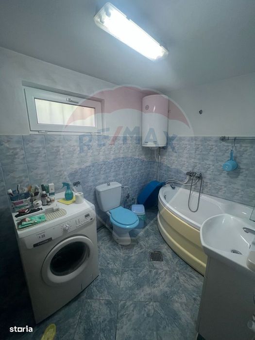 Casă 4 camere Bogza