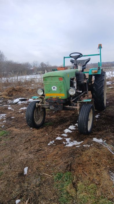 Vând tractor Belarus t25