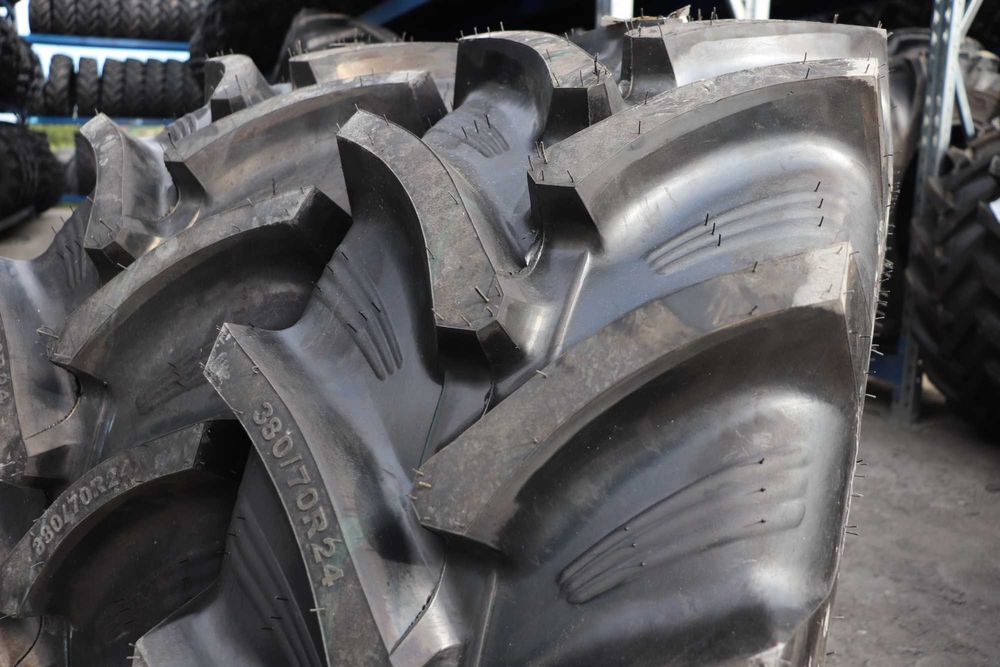 Anvelope noi 380/70R24 marca OZKA cauciucuri radiale pentru TRACTOR