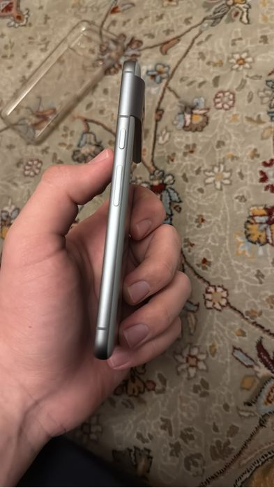 Pixel 8 серый в идеальном состоянии