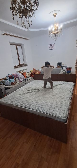 Продам кровать 2х спальный