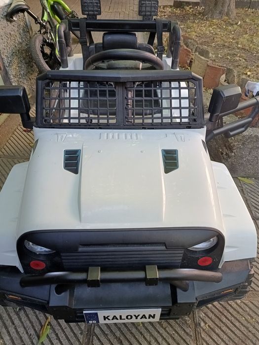 Акумулаторна джипка Jeep 12v