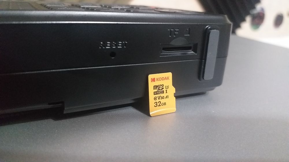 Radio cu mp3 XHdata d-109 la cutie