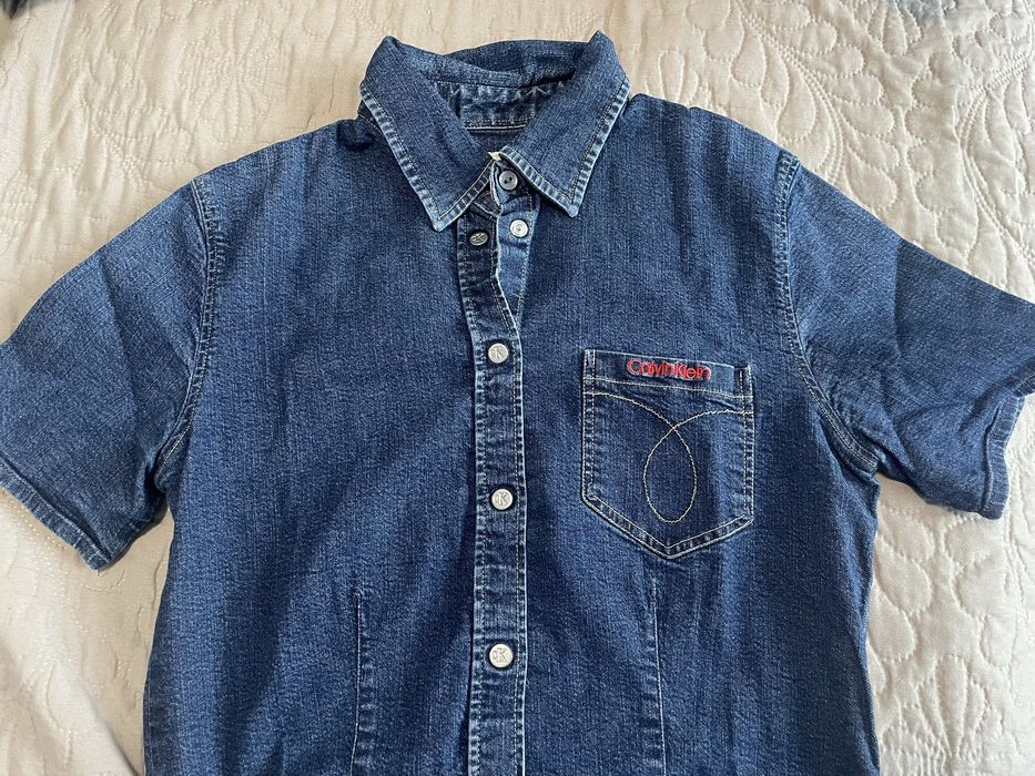 Дамски дрехи - плетен елек/пуловер и дънкова риза