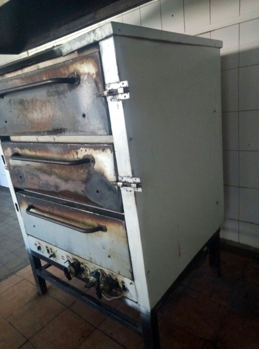 Печь для выпечки хлеба