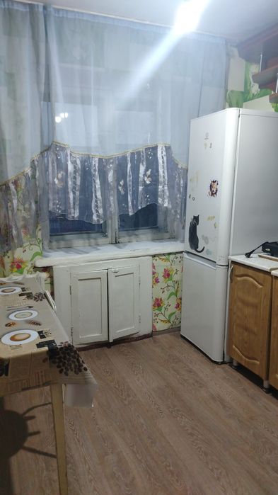 Продам  трёх комнатную квартиру