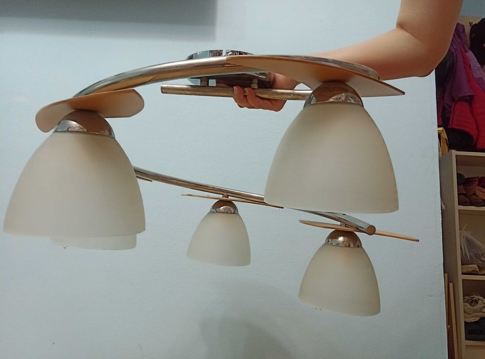 люстра бу в хорошем состояний