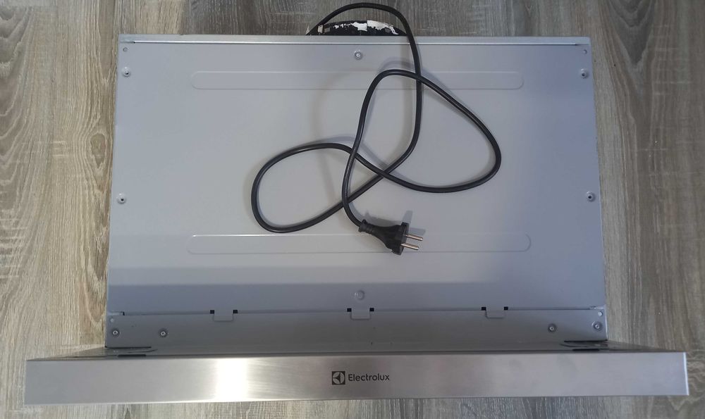 Hotă incorporabilă telescopică Electrolux