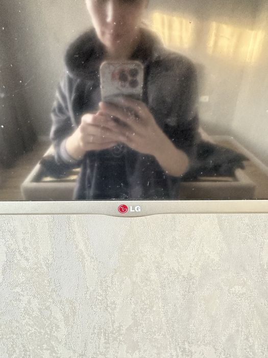 Телевизор марки LG