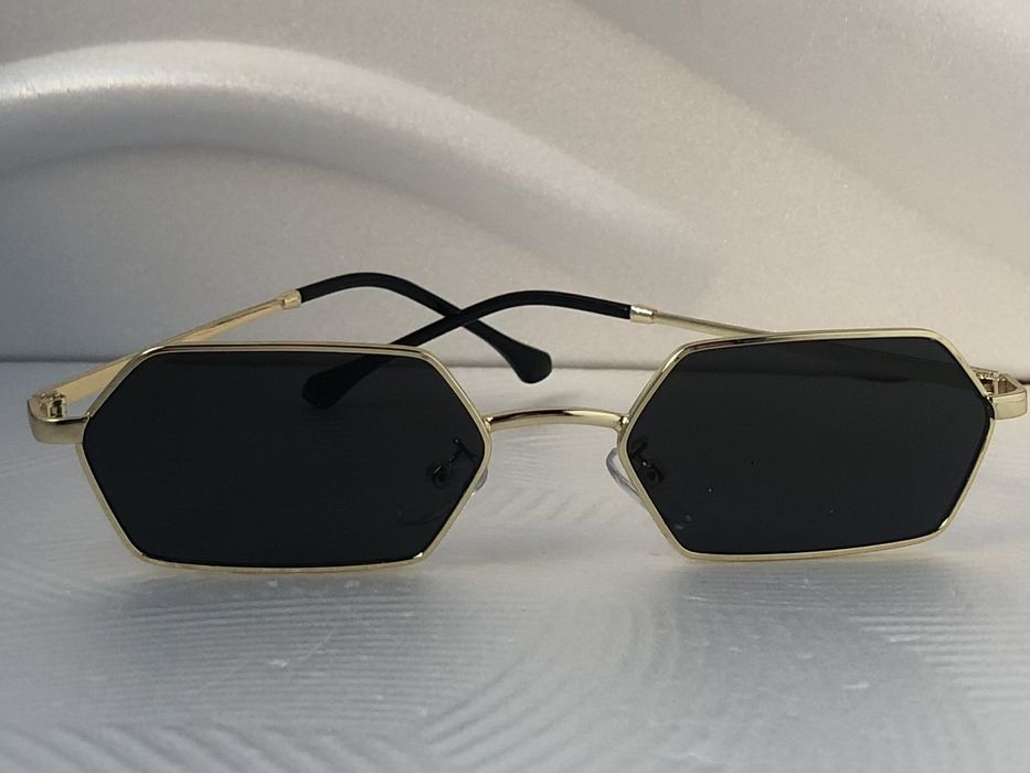 Модерни унисекс слънчеви очила