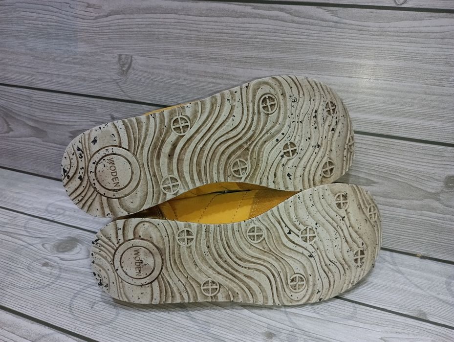 Woden N 38 Limited кожени