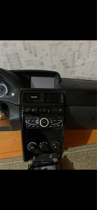 Панель на приору