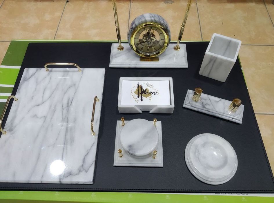 Nastolni Nabor Bestar miramir