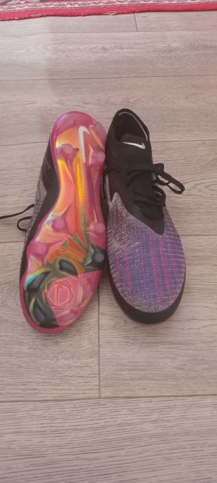 Бутсы nike phantom