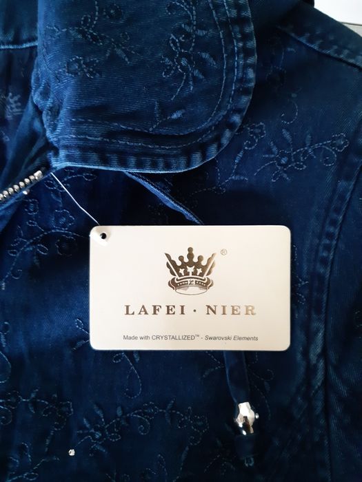 Женская куртка Lafei Nier