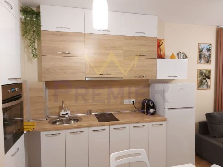 Продава се Двустаен апартамент в Варна, Виница - 66 кв.м за 2046 €/кв.м - Снимка #2
