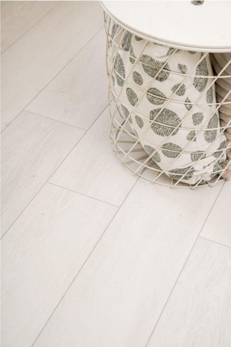 Продам ламинат новый